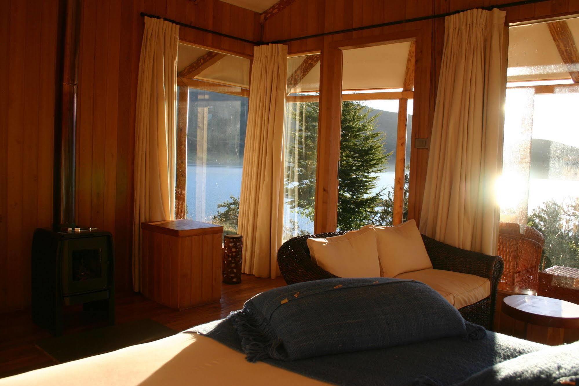 Lodge El Mirador De Guadal プエルト・グアダル エクステリア 写真